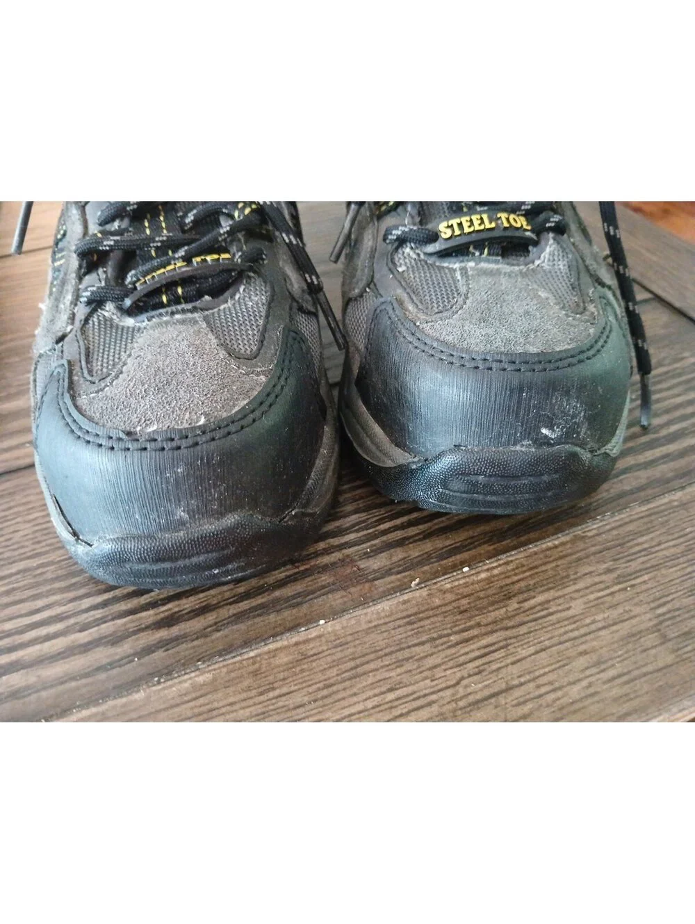 Men's Brahma Steel Toe Sneakers Dylan Size 7 Slip & Oil Resistant Shoe. ME
